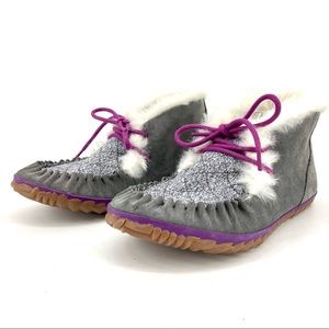 sorel moccasins